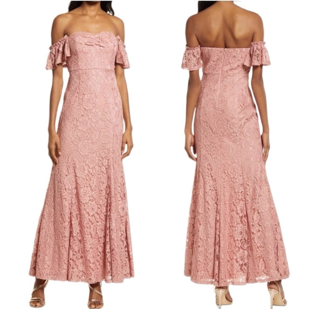 Adoring Hearts Rusty Rose Lace Off-the-Shoulder Maxi Dress
Lulus, Size SM.